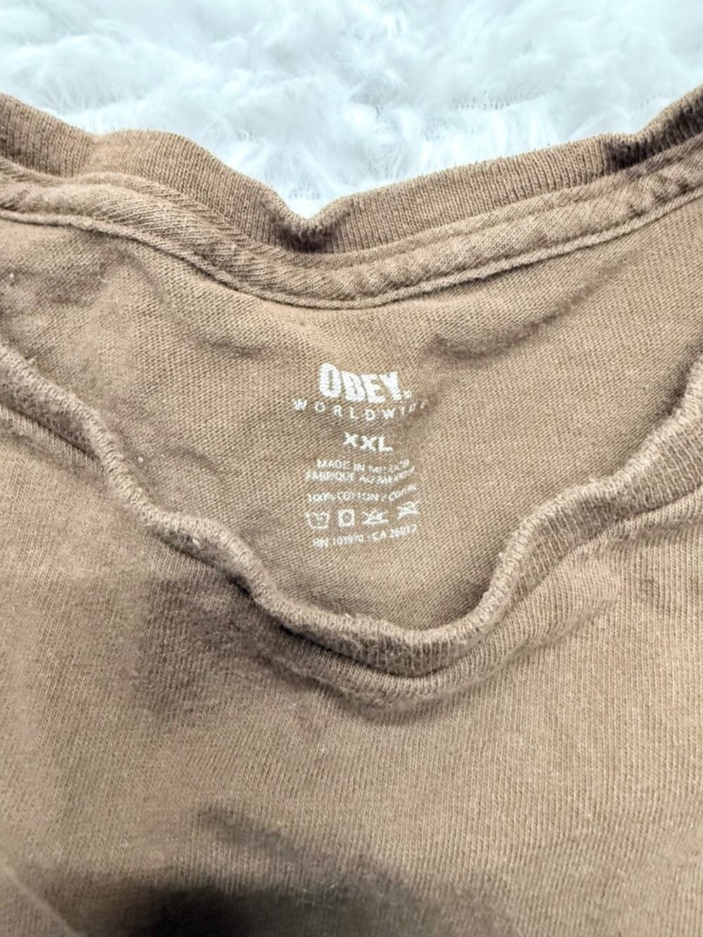 Obey Worldwide Brown Crewneck T-shirt Size XXL - Picture 3 of 4